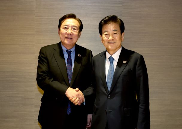 정동영 통일부 장관, 역대 개성공단기업협회장 간담 개최